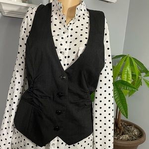 Dress vest color black size XL